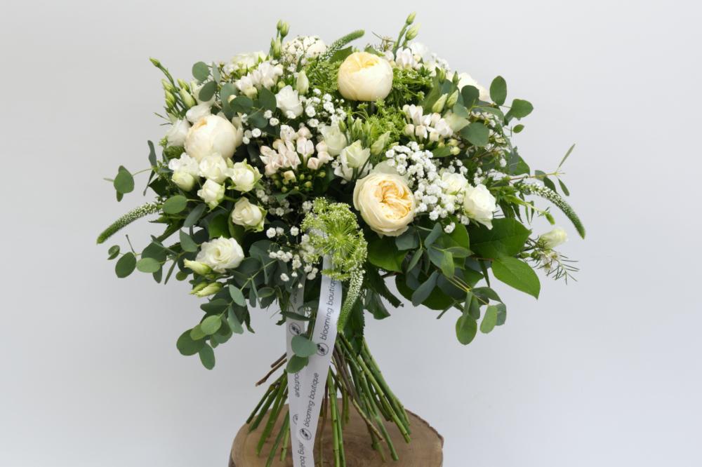 Signature Bouquets  Same Day Flower Delivery Dublin or Next Day Flowers Delivery Ireland and also Raheny Free Delivery 