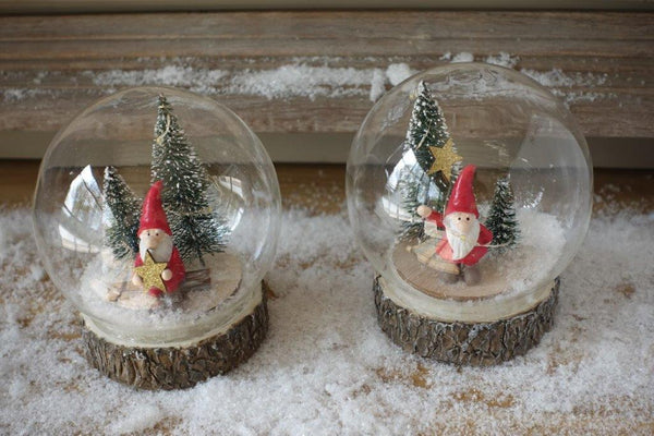 Christmas snow globe with Santa and Christmas tree