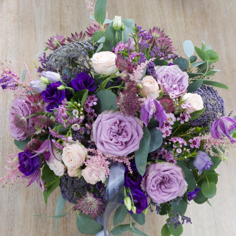 Captivate the heart of the person you love with our flower arrangement Lavender Enchantment. Featured in "The Green Pot" from the Blooming Walls® collection unique plant pot for outdoor or indoor use. Same Day Flower Delivery Dublin or Next Day Flowers Delivery Ireland  Edit alt text